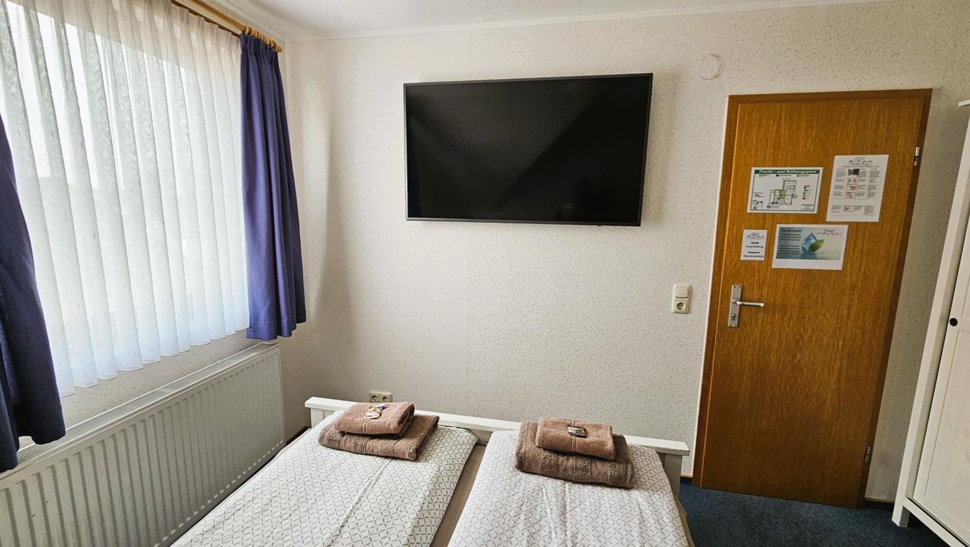 Hotel Dorfkrug Buesum Phòng bức ảnh