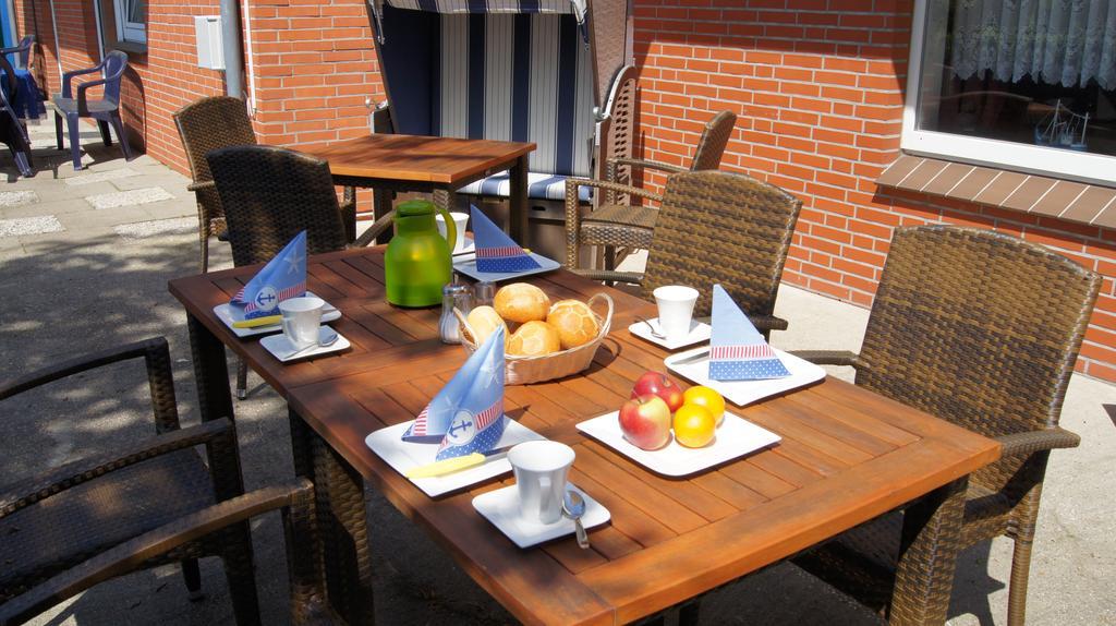 Hotel Dorfkrug Buesum Ngoại thất bức ảnh